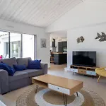 Lovely In Jean De Monts Tatil Evi